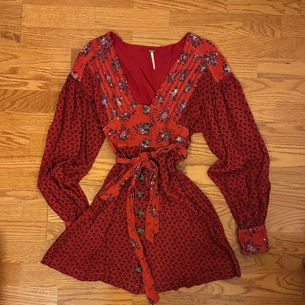 Free People Red Floral Button-Front Tie-Waist Long Sleeve Dress
